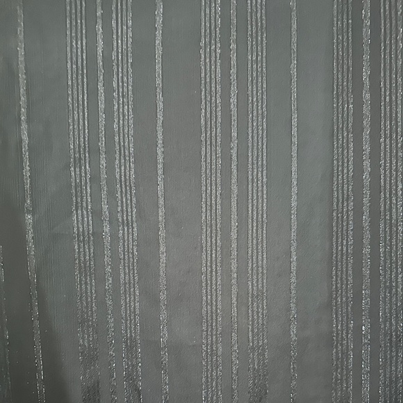 Van Heusen’s Blouse (3) - Picture 2 of 4